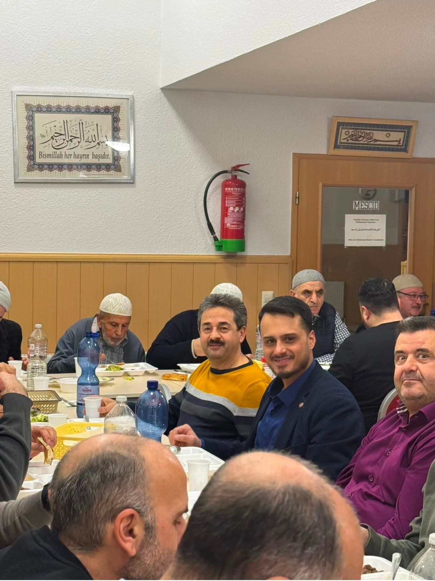 Hannover Medrese-i Nuriye Baskani Avni Altiner iftar programi