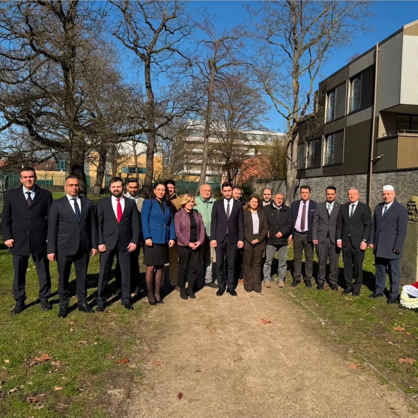 Avrupa Türk Islam Kültür Dernekleri Birligi Haci Bayram Camii Osmanlı sipahilerinin aziz hatırasına düzenlenen anma programına katılım sağladı.